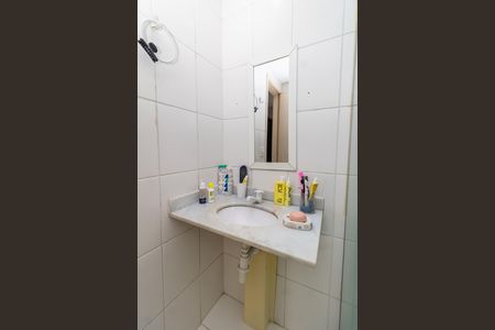 Casa de condomínio à venda com 63m², 2 quartos e 1 vagaBanheiro da Suíte