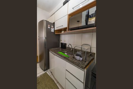 Casa de condomínio à venda com 63m², 2 quartos e 1 vagaCozinha