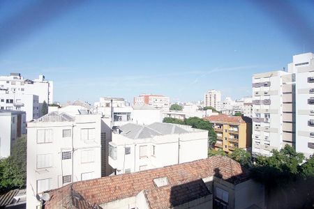 Sala Vista de apartamento para alugar com 2 quartos, 68m² em Santana, Porto Alegre