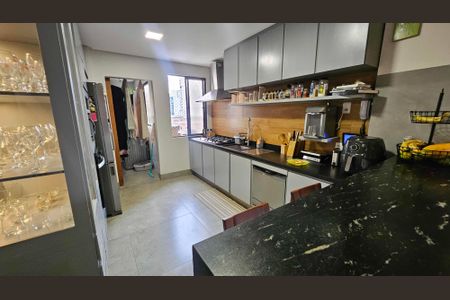 Apartamento para alugar com 150m², 4 quartos e 3 vagasCozinha