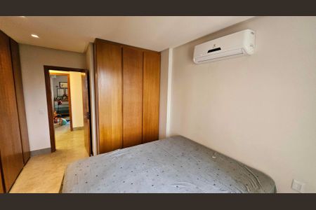Apartamento para alugar com 150m², 4 quartos e 3 vagasQuarto 1