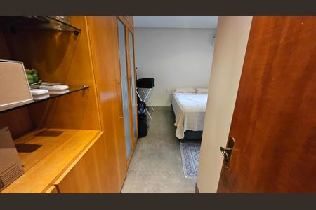 Apartamento para alugar com 4 quartos, 150m² em Setor Bela Vista, Goiânia