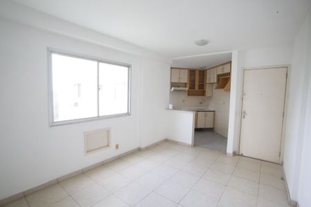 Sala de apartamento para alugar com 1 quarto, 37m² em Freguesia (jacarepaguá), Rio de Janeiro