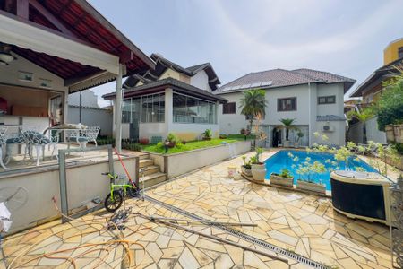 Casa de condomínio para alugar com 422m², 5 quartos e 4 vagas