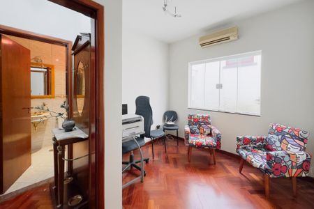 Casa de Condomínio para alugar com 5 quartos, 422m² em Pqe Res Aquarius, São José dos Campos