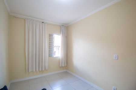 Quarto 1 de casa para alugar com 2 quartos, 450m² em Jardim Apuana, São Paulo