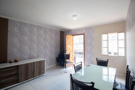 Sala/Cozinha de casa para alugar com 2 quartos, 450m² em Jardim Apuana, São Paulo