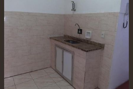 Cozinha de apartamento para alugar com 3 quartos, 93m² em Copacabana, Rio de Janeiro