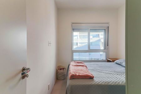 Studio para alugar com 32m², 1 quarto e 1 vaga Studio para alugar com 32m², 1 quarto e 1 vagaQuarto