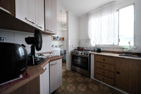 Apartamento à venda com 62m², 2 quartos e 1 vagaCozinha e Área de Serviço