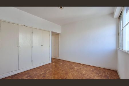 Apartamento à venda com 129m², 3 quartos e 1 vagaSuíte