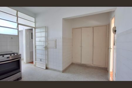 Apartamento à venda com 129m², 3 quartos e 1 vagaCozinha