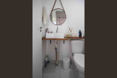 Apartamento à venda com 32m², 2 quartos e sem vagaBanheiro