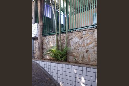 Foto 17 de casa à venda com 2 quartos, 400m² em Vila Matilde, São Paulo