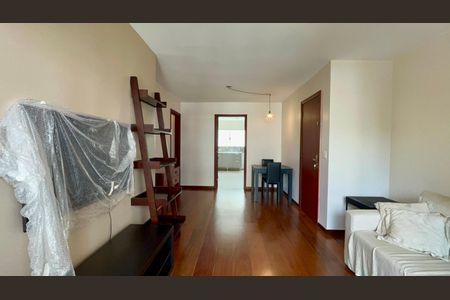 Apartamento para alugar com 96m², 2 quartos e 1 vaga Apartamento para alugar com 96m², 2 quartos e 1 vagaSala