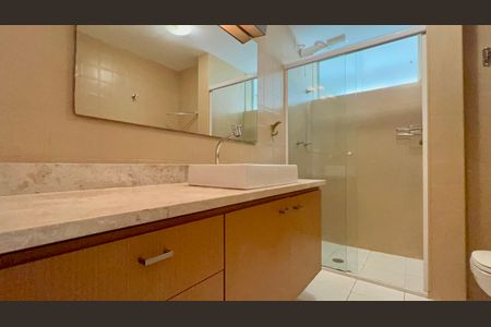 Apartamento para alugar com 96m², 2 quartos e 1 vaga Apartamento para alugar com 96m², 2 quartos e 1 vagaBanheiro