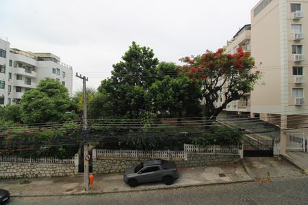 Apartamento à venda com 72m², 2 quartos e 1 vagaSala - Varanda