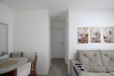 Apartamento à venda com 72m², 2 quartos e 1 vagaSala - Corredor