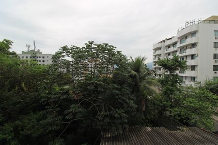 Apartamento à venda com 72m², 2 quartos e 1 vagaSuíte - Vista