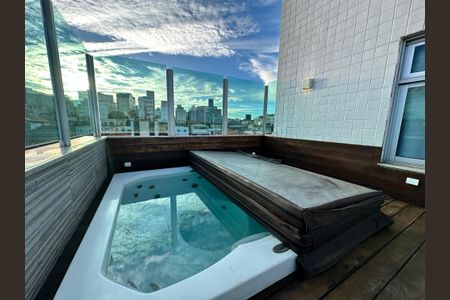 Apartamento para alugar com 184m², 4 quartos e 3 vagasÁrea da Cobertura