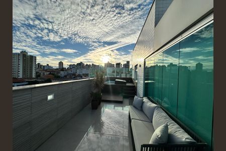 Apartamento para alugar com 184m², 4 quartos e 3 vagasÁrea da Cobertura