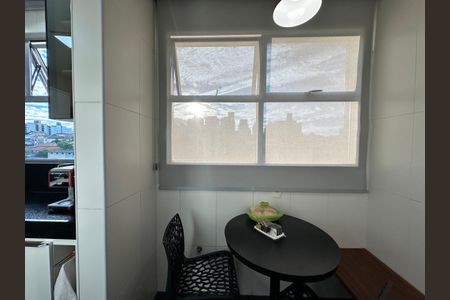 Apartamento para alugar com 184m², 4 quartos e 3 vagasCozinha