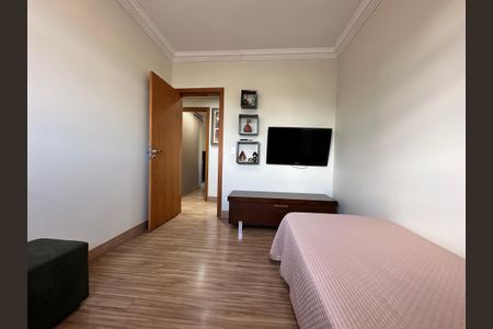 Apartamento para alugar com 184m², 4 quartos e 3 vagasQuarto 2