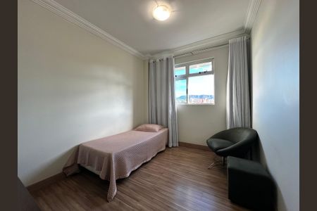 Apartamento para alugar com 184m², 4 quartos e 3 vagasQuarto 2