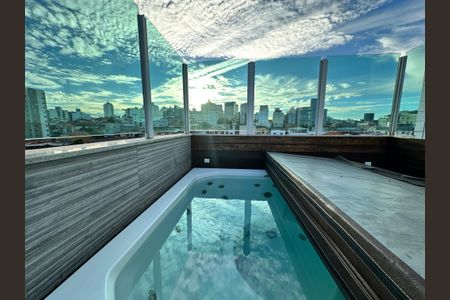 Apartamento para alugar com 184m², 4 quartos e 3 vagasÁrea da Cobertura