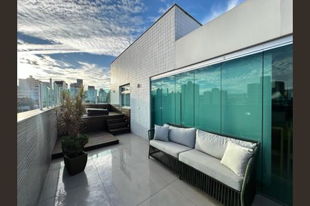 Apartamento para alugar com 184m², 4 quartos e 3 vagasÁrea da Cobertura