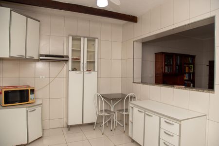 Casa para alugar com 179m², 3 quartos e 2 vagasCozinha