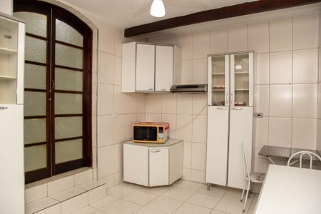 Casa para alugar com 179m², 3 quartos e 2 vagasCozinha