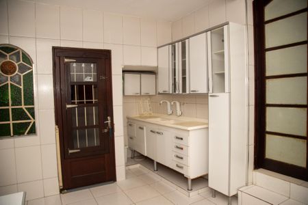 Casa para alugar com 179m², 3 quartos e 2 vagasCozinha