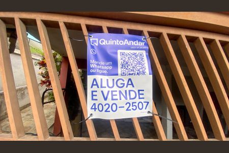 Casa para alugar com 179m², 3 quartos e 2 vagasFachada