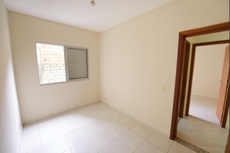 Apartamento para alugar com 3 quartos, 85m² em Vila Iapi, Taubaté