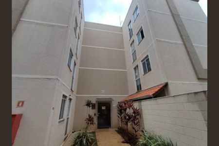Apartamento para alugar com 42m², 2 quartos e 1 vagaFachada