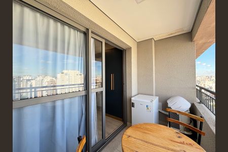 Studio para alugar com 27m², 1 quarto e sem vagaVaranda