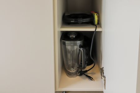 Cozinha de apartamento para alugar com 1 quarto, 25m² em Vila Butantã, São Paulo