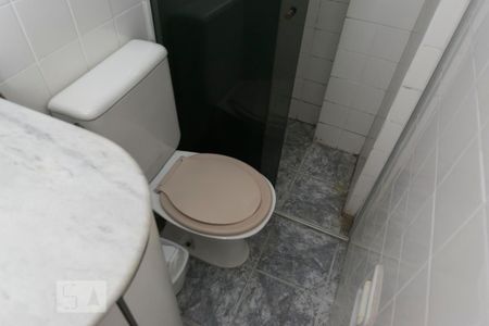 Apartamento para alugar com 65m², 3 quartos e 1 vaga Apartamento para alugar com 65m², 3 quartos e 1 vagaBanheiro