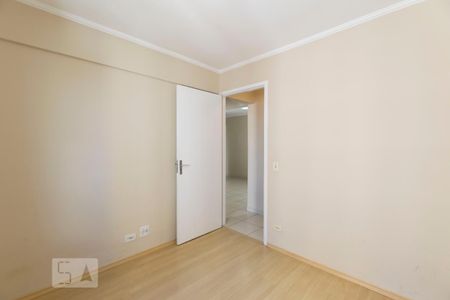 Apartamento para alugar com 65m², 3 quartos e 1 vaga Apartamento para alugar com 65m², 3 quartos e 1 vagaQuarto