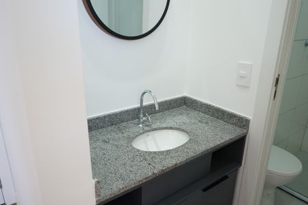 Banheiro de apartamento para alugar com 1 quarto, 30m² em Mooca, São Paulo