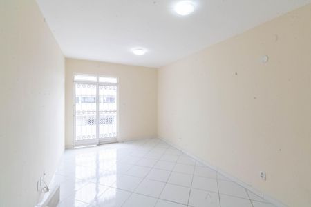 Casa para alugar com 100m², 2 quartos e 1 vagaSala