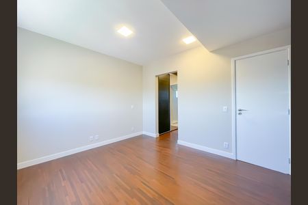 Apartamento para alugar com 125m², 3 quartos e 2 vagasSuíte 1