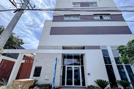 Apartamento para alugar com 67m², 2 quartos e 1 vagaFachada - Plaquinha
