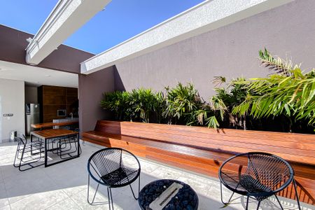 Apartamento para alugar com 67m², 2 quartos e 1 vagaÁrea comum