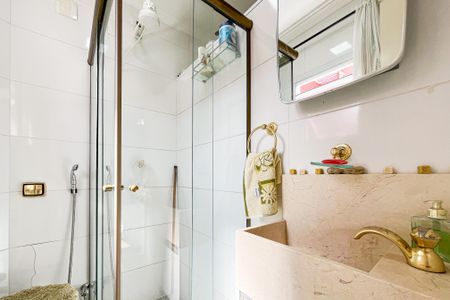 Apartamento à venda com 98m², 3 quartos e sem vagaBanheiro da Suíte