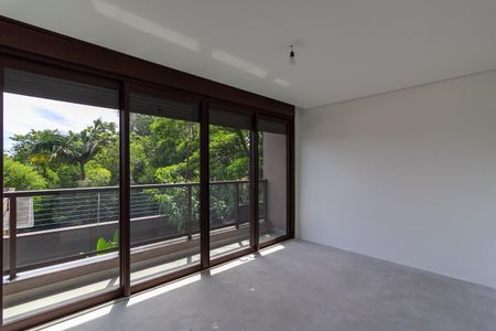 Casa à venda com 671m², 5 quartos e 5 vagas Casa à venda com 671m², 5 quartos e 5 vagasSuíte 1