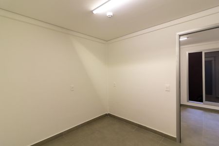 Casa à venda com 671m², 5 quartos e 5 vagas Casa à venda com 671m², 5 quartos e 5 vagasQuarto de Serviço