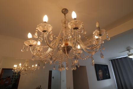 Detalhe sala de casa para alugar com 3 quartos, 266m² em Parque Residencial Candido Portinari, Ribeirão Preto