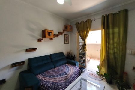 Sala de casa para alugar com 3 quartos, 126m² em Conjunto Habitacional Vila Reggio, Campinas